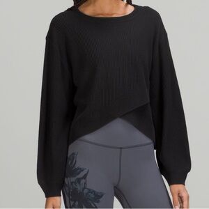 Lululemon Reversible Crossover Sweater Size 10 Black Boxy Cropped